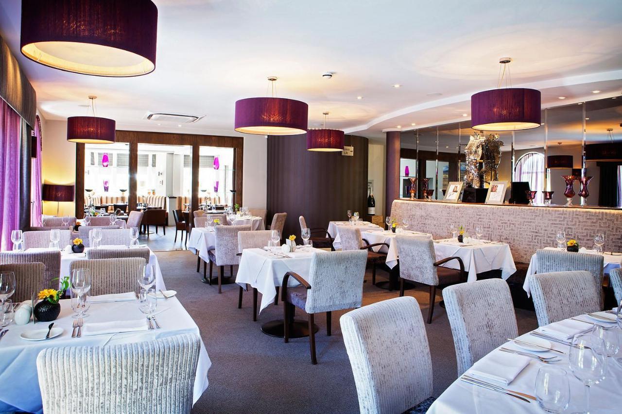 Hotel 315 Bar & Restaurant Huddersfield Exterior foto